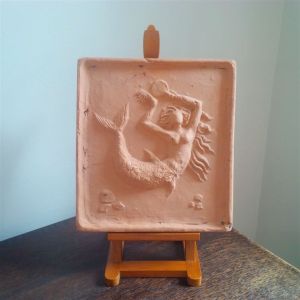 clay tile, 23 cm, made in the UK